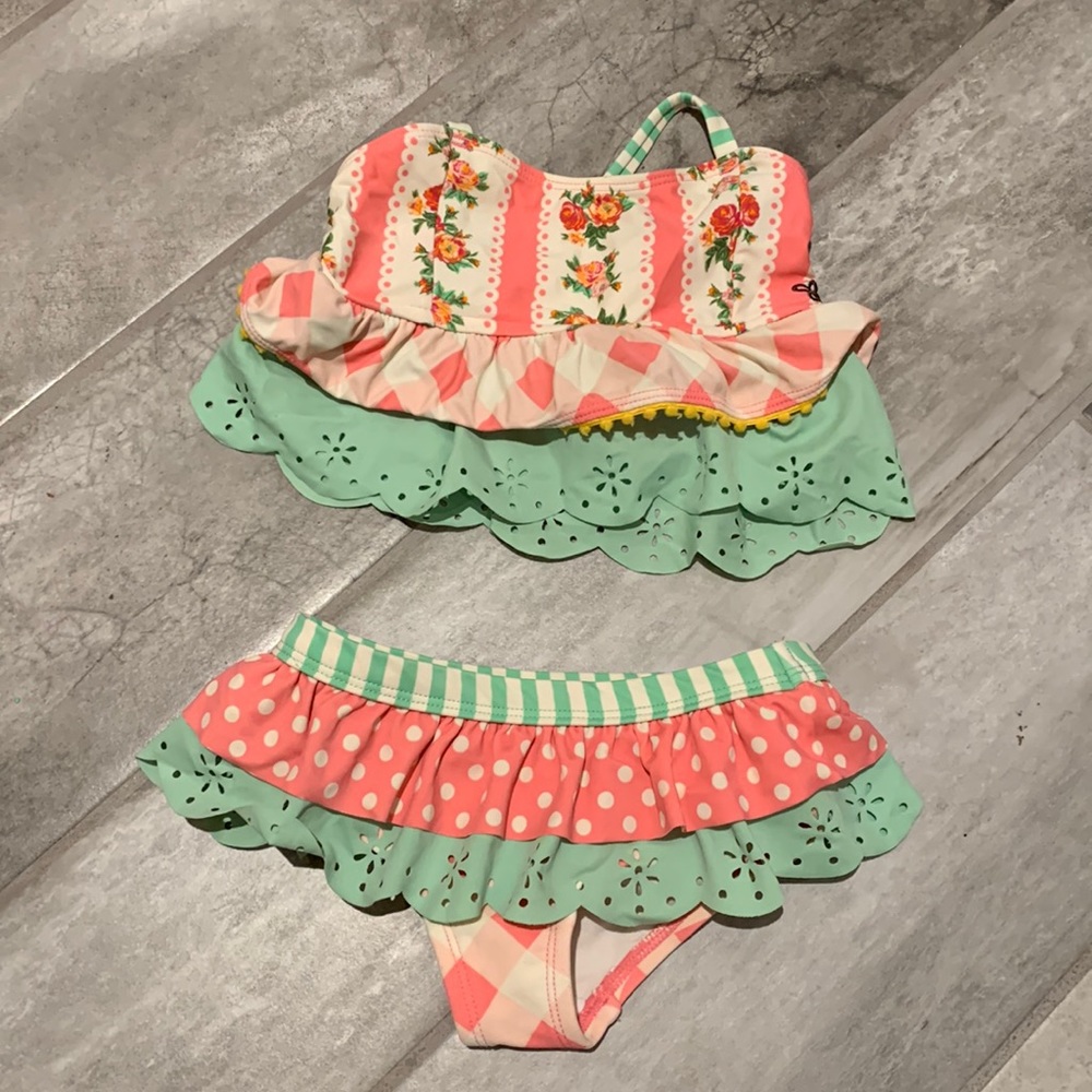 2 piece swim suit